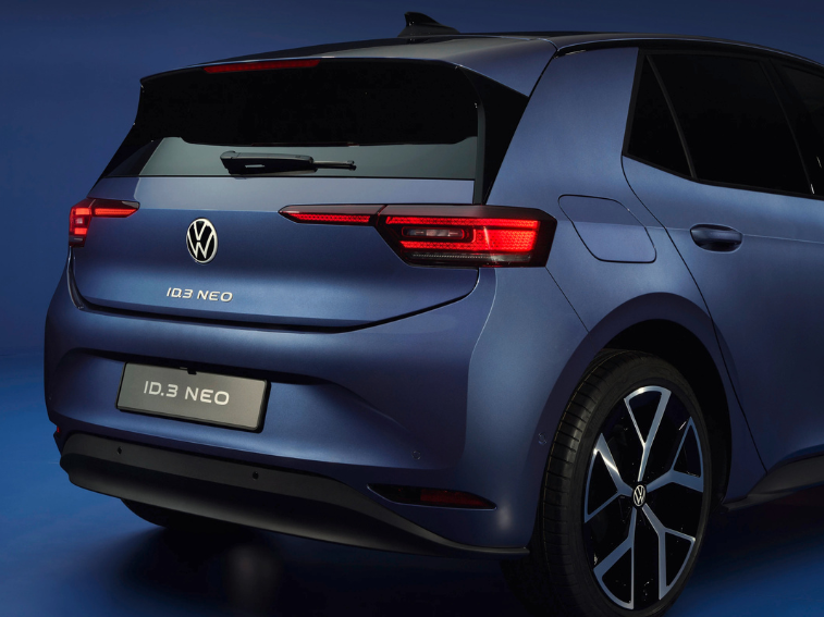 Volkswagen ID.3 Neo estreia nova geração elétrica com até 630 km de autonomia, mais tecnologia e design renovado. Conheça todas as novidades.