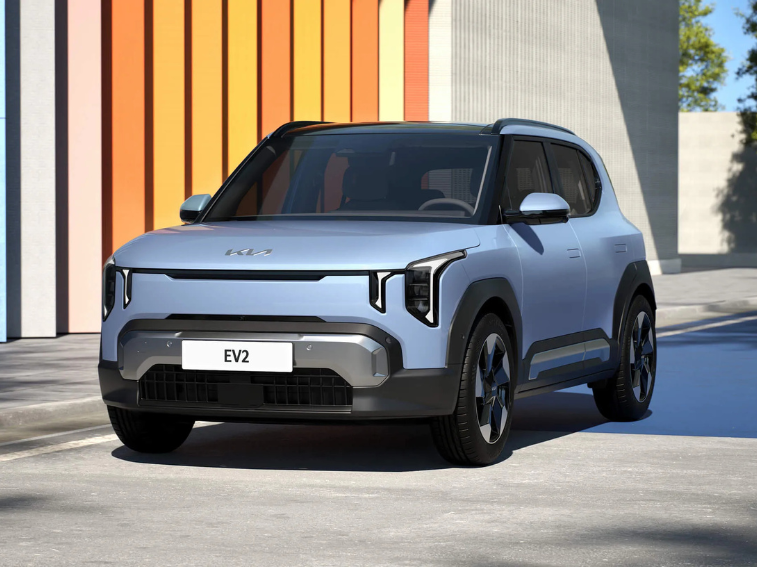 O novo Kia EV2, um SUV do segmento B, é a porta de entrada para a mobilidade elétrica na Europa, com até 453 km de autonomia.