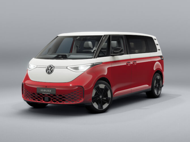 Volkswagen ID. Buzz 4Motion chega com 340 cv, tração integral e mais tecnologia. Descubra novidades, versões e preços do elétrico icónico.